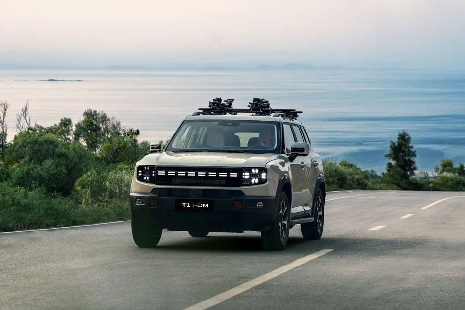 Essai : le SUV hybride qui consomme 5 L/100